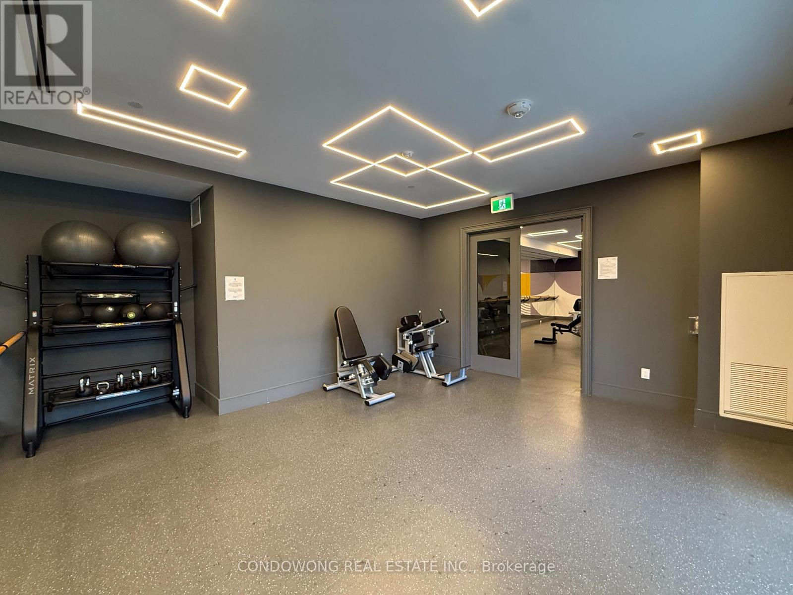 715 - 75 Canterbury Place, Toronto, Ontario  M2N 0L2 - Photo 26 - C12482515