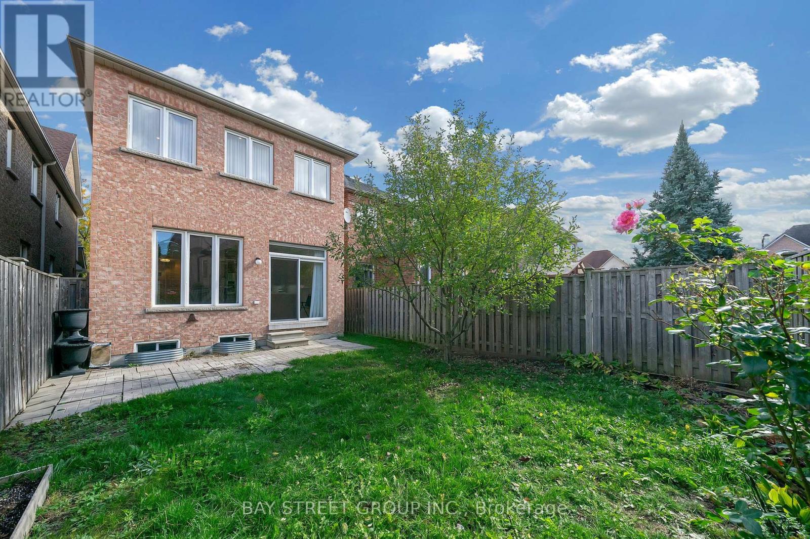 8 Carrier Crescent, Vaughan, Ontario  L6A 0T9 - Photo 30 - N12482511