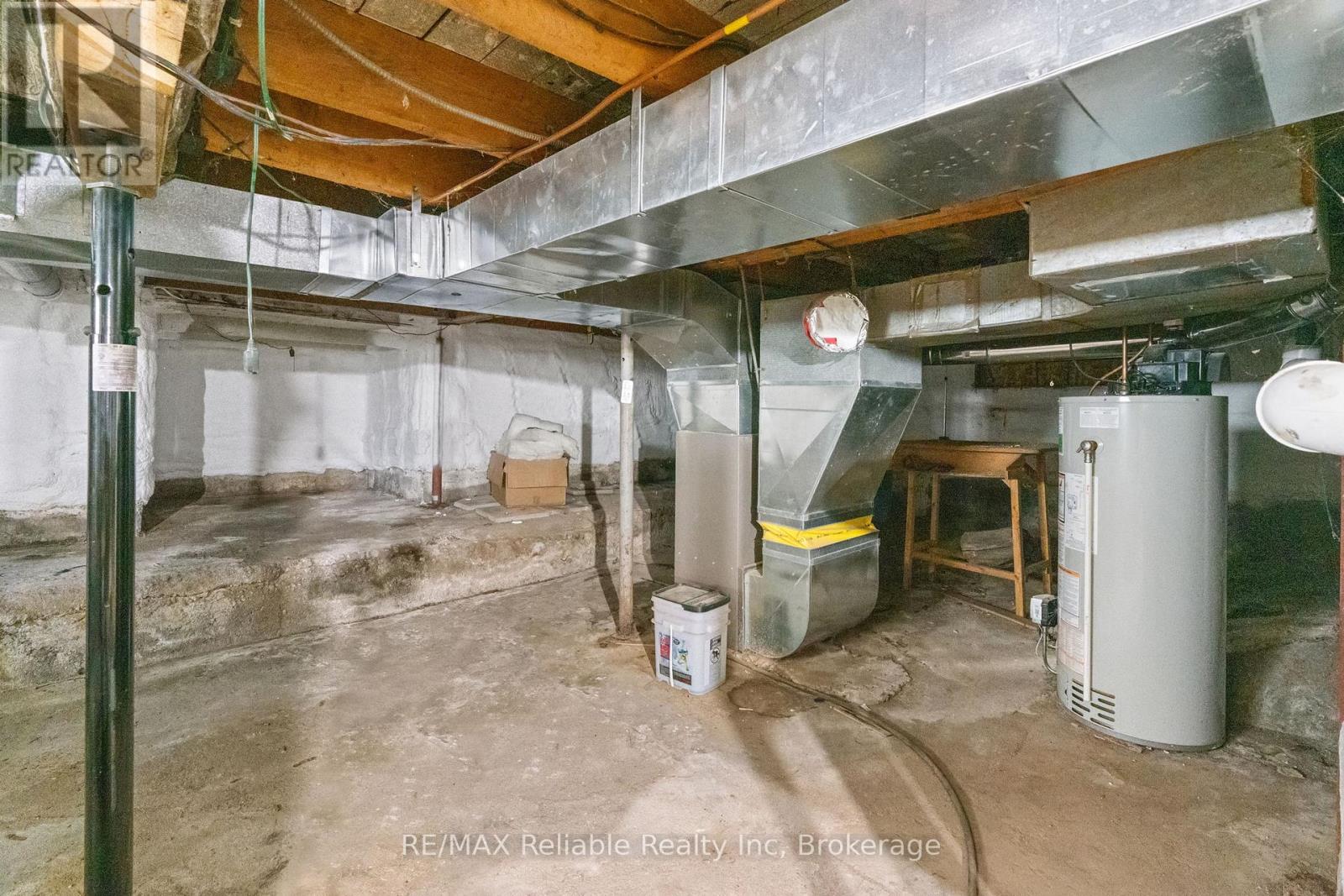 42 West William Street, Huron East, Ontario  N0K 1W0 - Photo 28 - X12482522