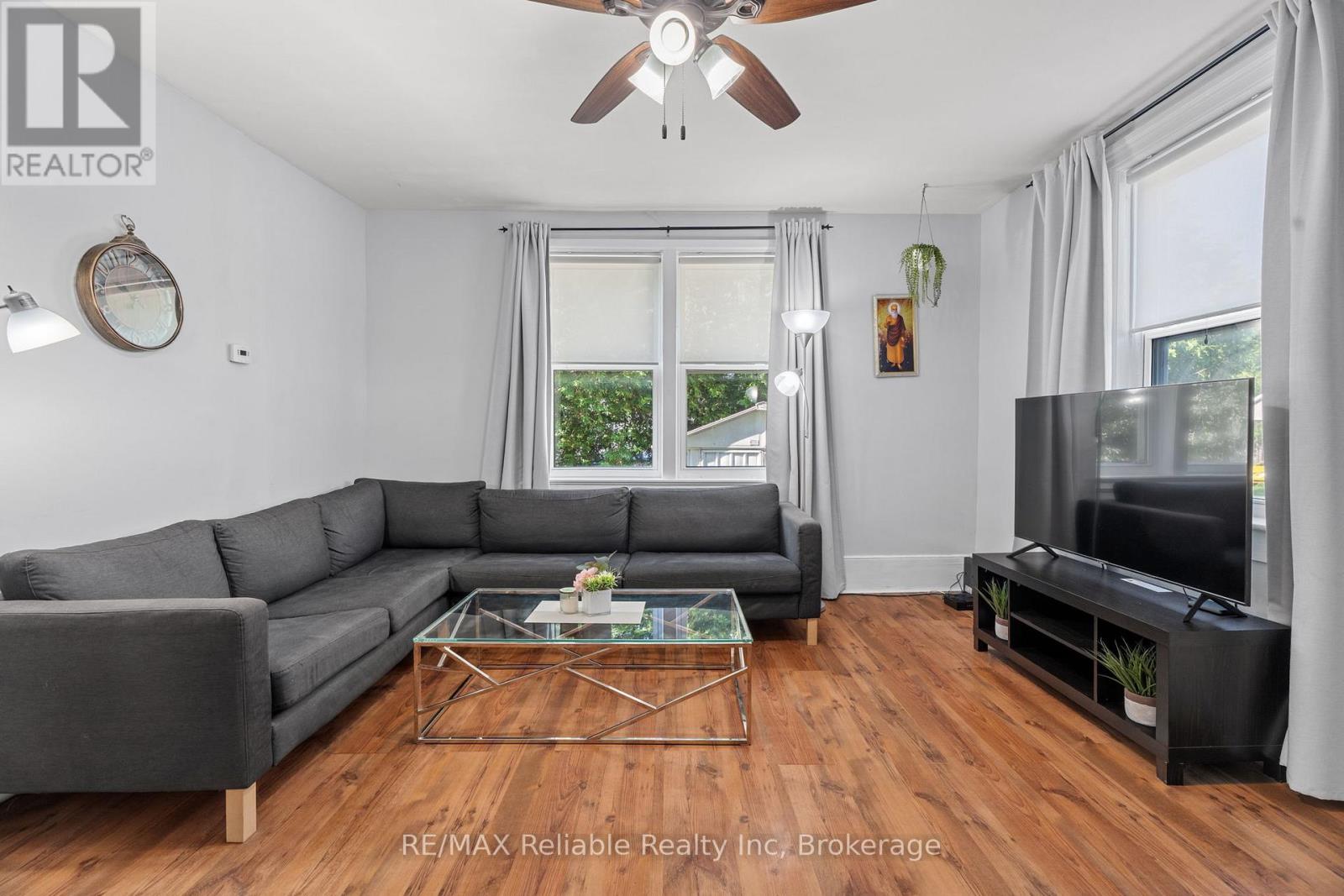 42 West William Street, Huron East, Ontario  N0K 1W0 - Photo 7 - X12482522