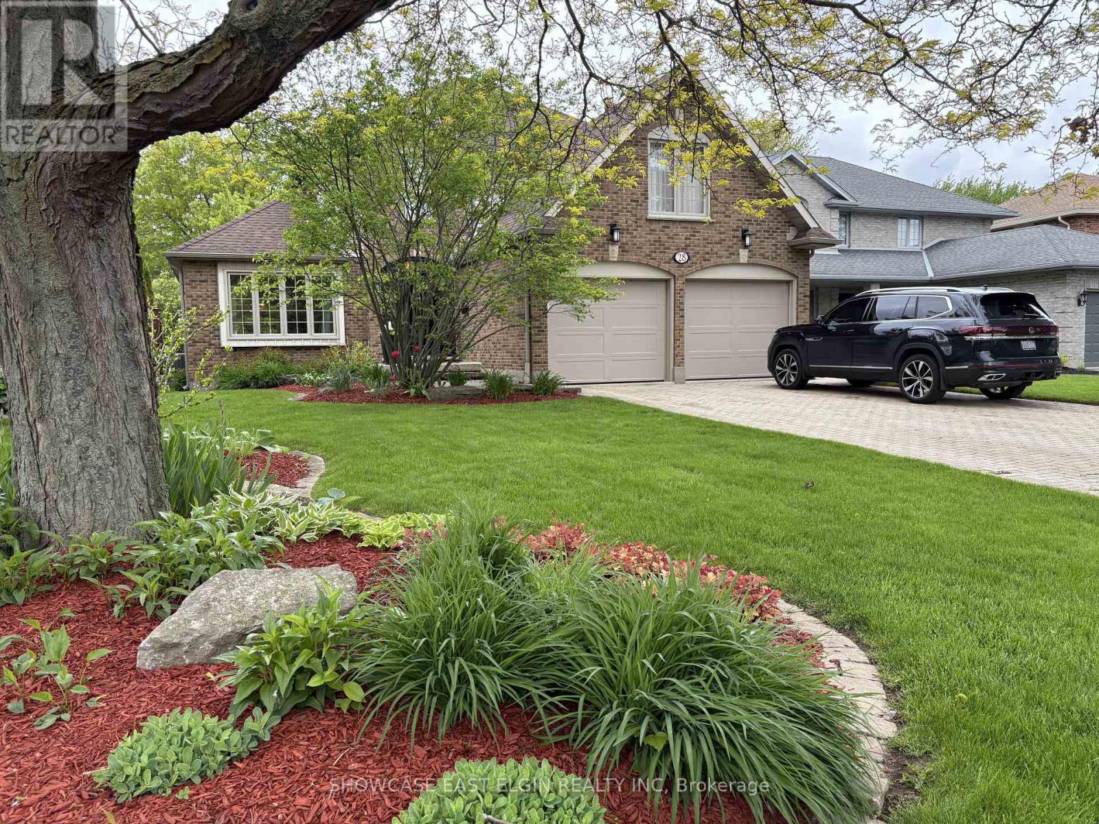 28 SINCLAIR CRESCENT, Aylmer, Ontario