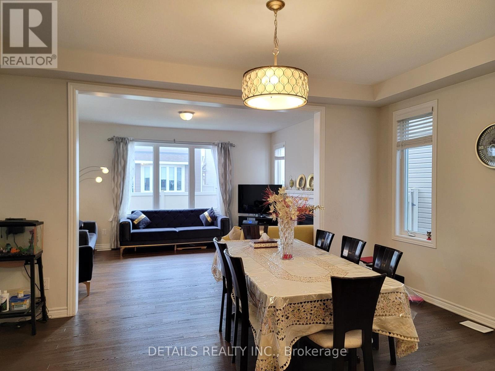 180 Cranesbill Road, Ottawa, Ontario  K2V 0J5 - Photo 2 - X12482527