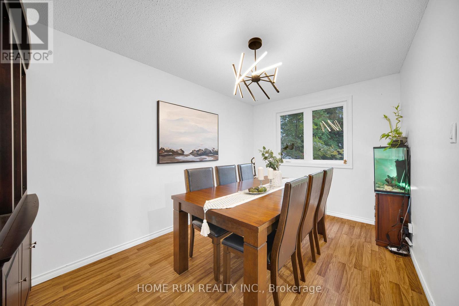 29 Cymbeline Drive, Ottawa, Ontario  K2H 7X9 - Photo 18 - X12482532