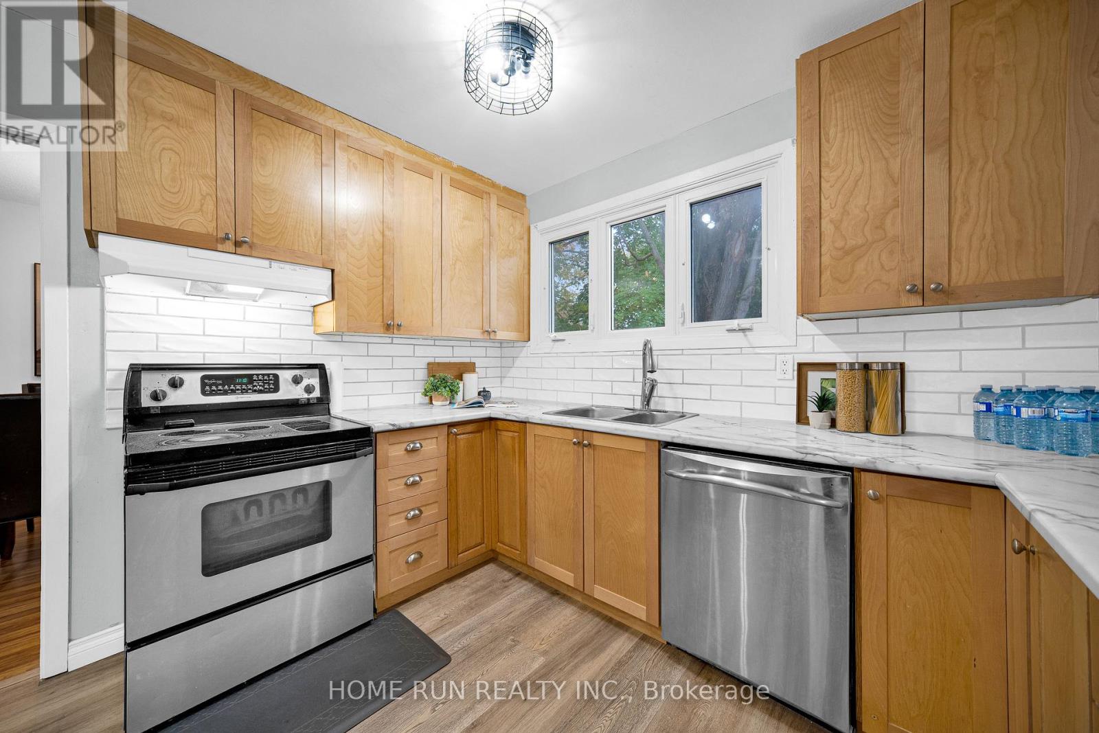 29 Cymbeline Drive, Ottawa, Ontario  K2H 7X9 - Photo 22 - X12482532