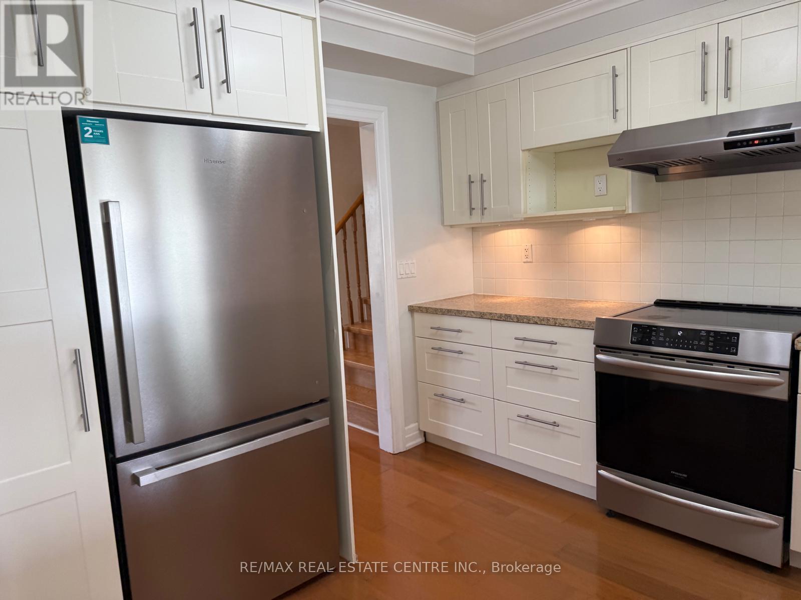 1377 Sheldon Avenue, Oakville, Ontario  L6L 2P9 - Photo 31 - W12481042