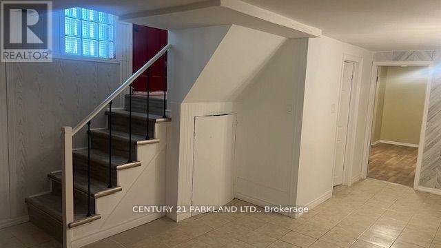 8 Kingsmere Crescent, Toronto, Ontario  M1M 3B3 - Photo 20 - E12482346