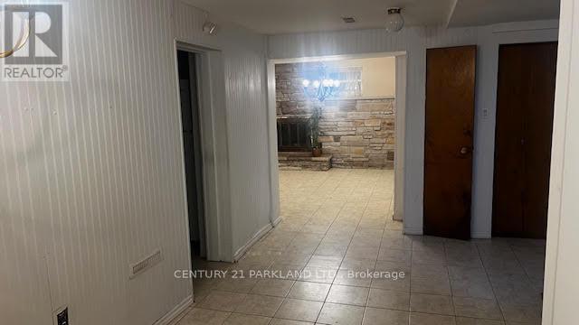 8 Kingsmere Crescent, Toronto, Ontario  M1M 3B3 - Photo 26 - E12482346