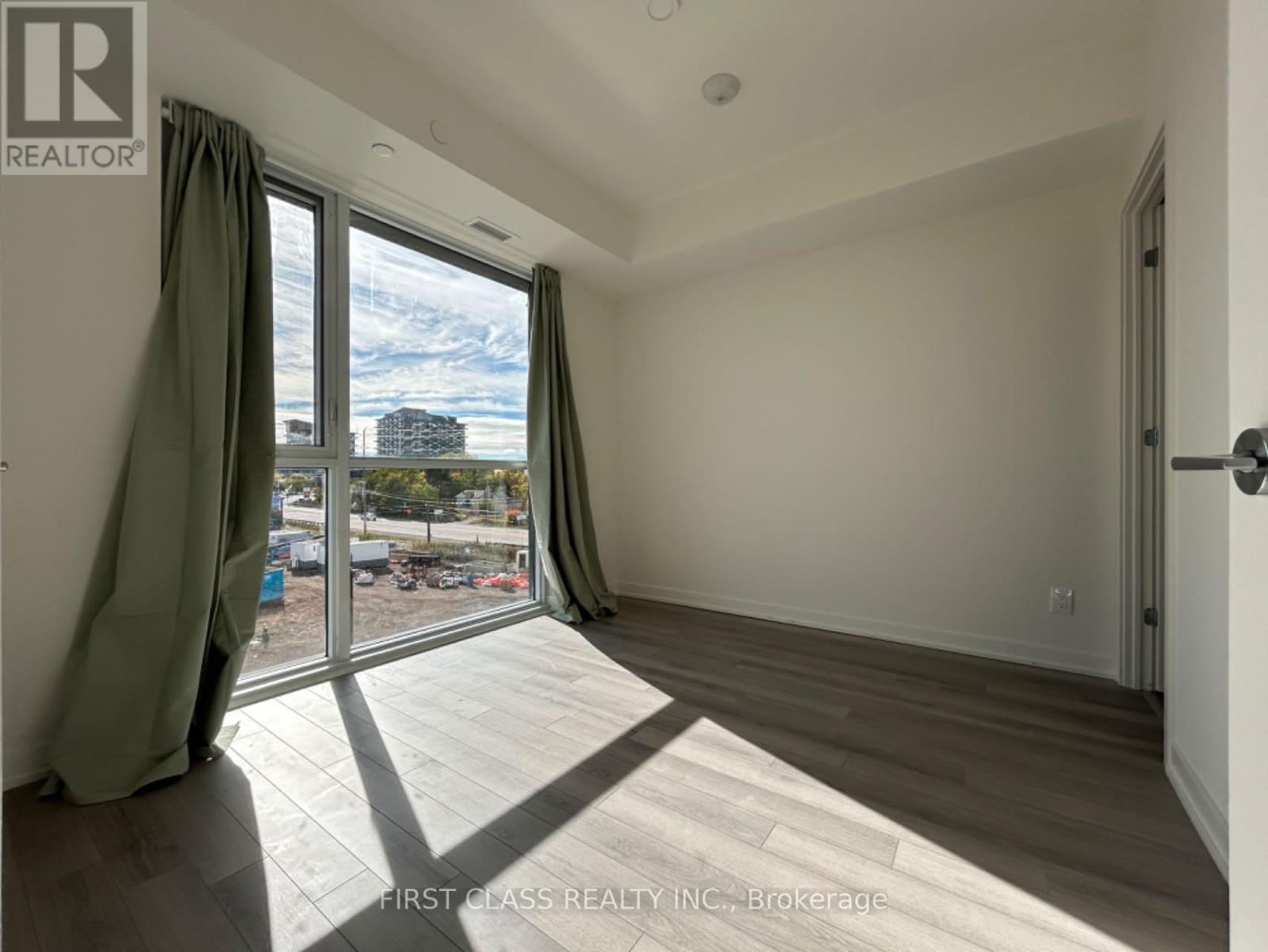 305 - 3071 Trafalgar Road, Oakville, Ontario  L6H 8C6 - Photo 21 - W12464627