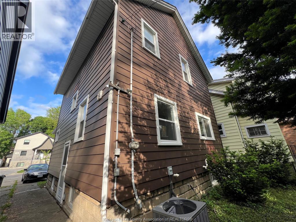 359 Randolph, Windsor, Ontario  N9B 2T4 - Photo 39 - 25027159