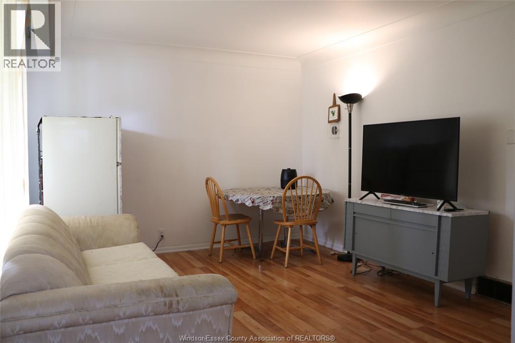 359 Randolph, Windsor, Ontario  N9B 2T4 - Photo 9 - 25027159