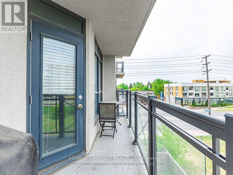 312 - 872 Sheppard Avenue W, Toronto, Ontario  M3H 5V5 - Photo 2 - C12482528