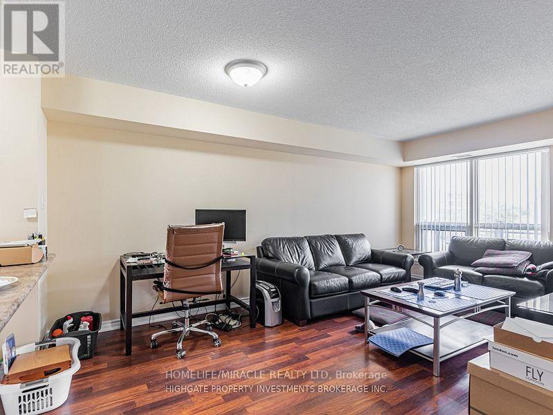 312 - 872 Sheppard Avenue W, Toronto, Ontario  M3H 5V5 - Photo 7 - C12482528