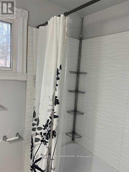 Main - 218 Alsace Road, Richmond Hill, Ontario  L4C 2W8 - Photo 8 - N12482517