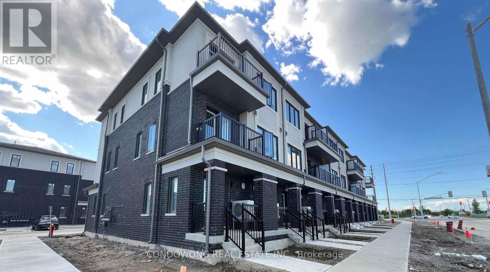 6 MATAWIN LANE, Richmond Hill, Ontario