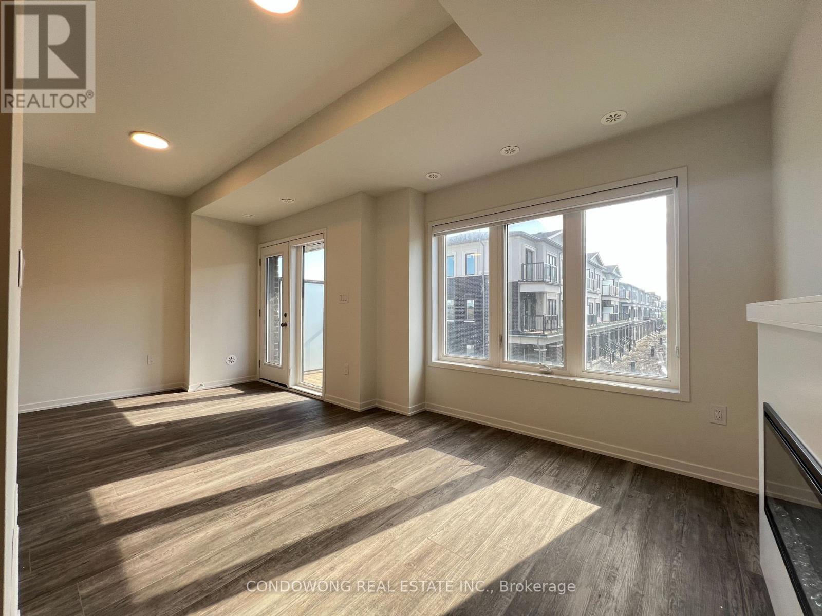 6 Matawin Lane, Richmond Hill, Ontario  L4B 0H8 - Photo 7 - N12482526