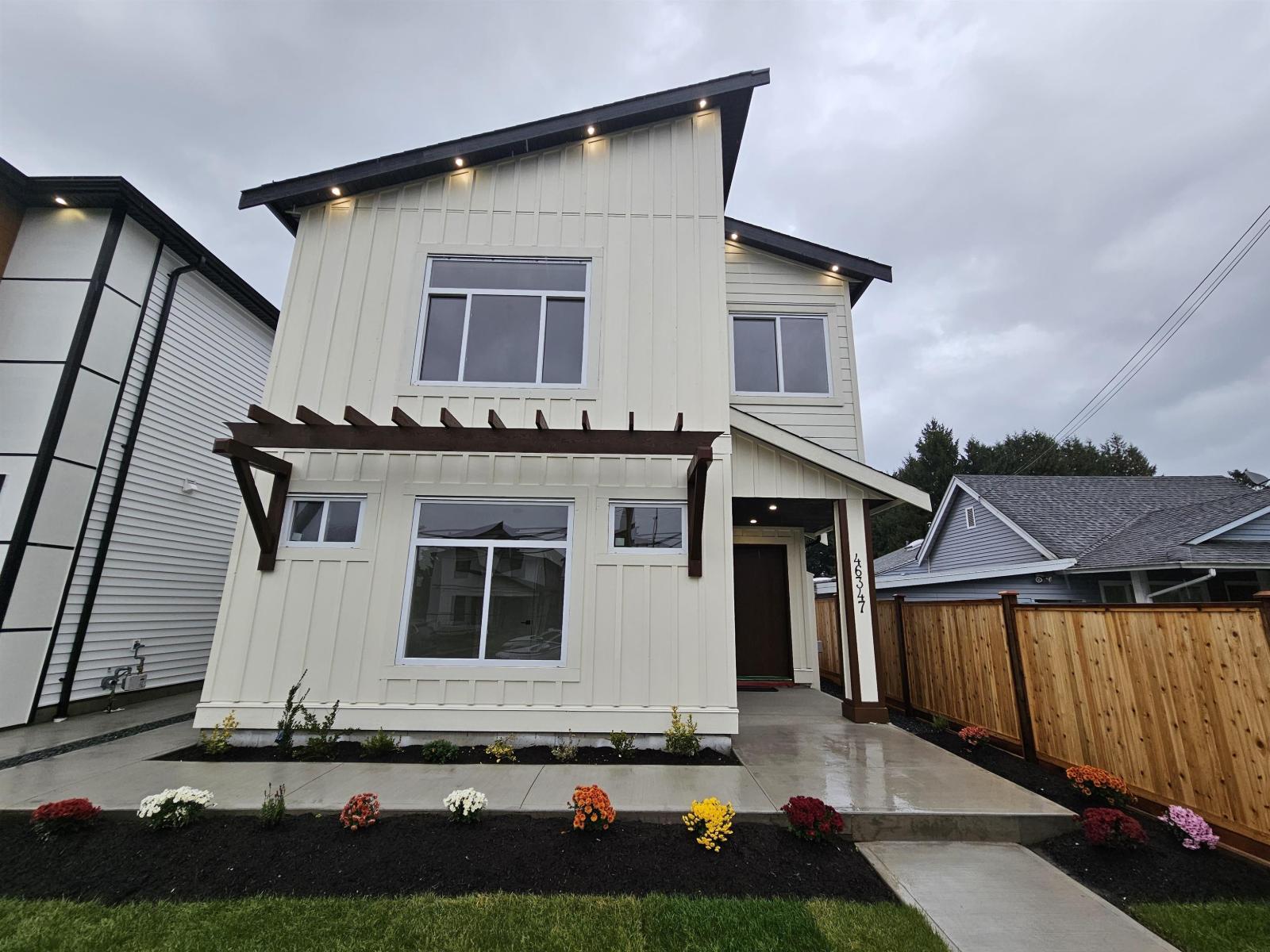 46347 MAPLE AVENUE|Chilliwack Proper East, Chilliwack, British Columbia