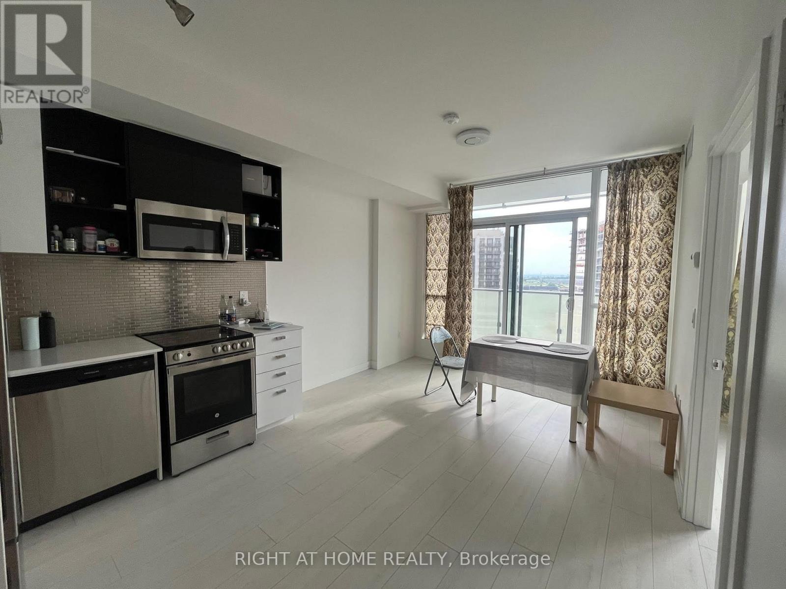 1014 - 10 DE BOERS DRIVE, Toronto, Ontario