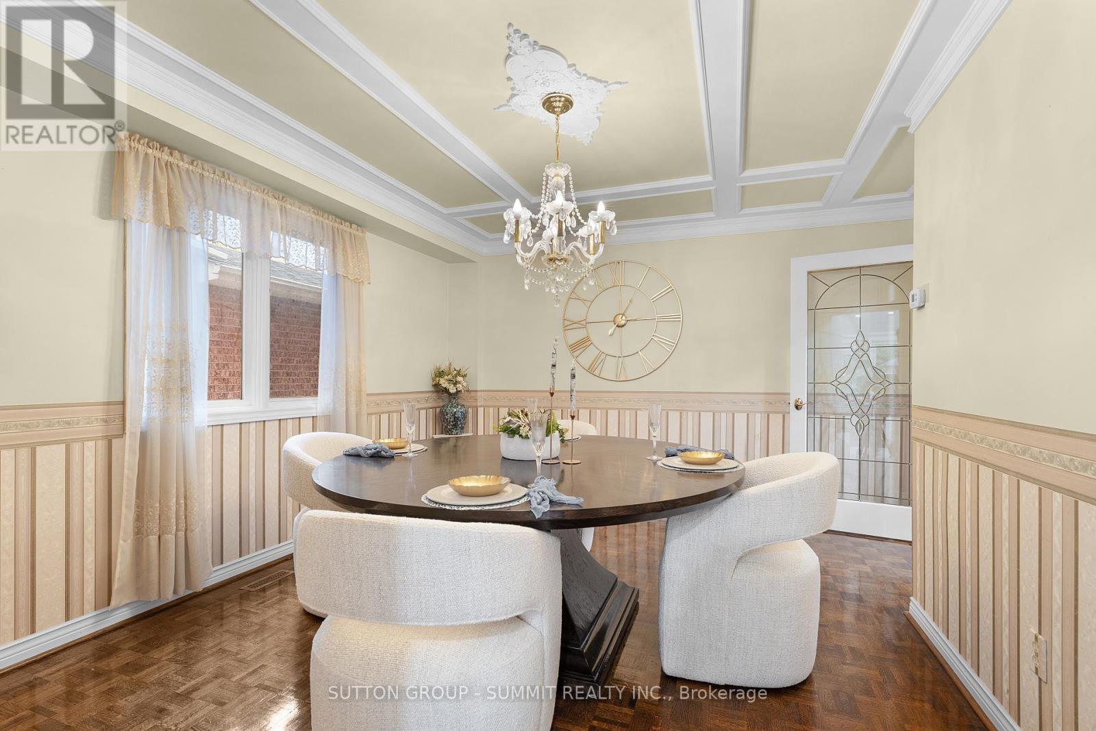 3353 Loyalist Drive, Mississauga, Ontario  L5L 5T9 - Photo 12 - W12482531