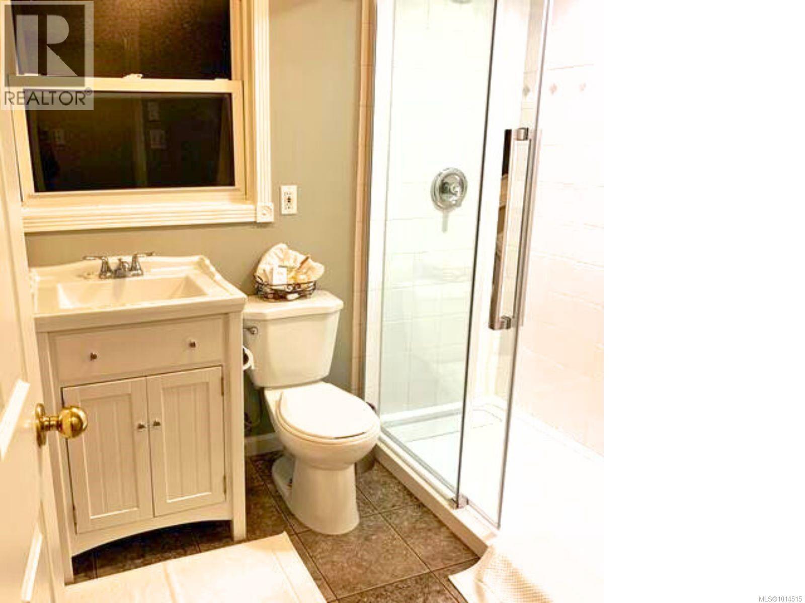 156 Joseph St, Victoria, British Columbia  V8S 3H5 - Photo 16 - 1014515