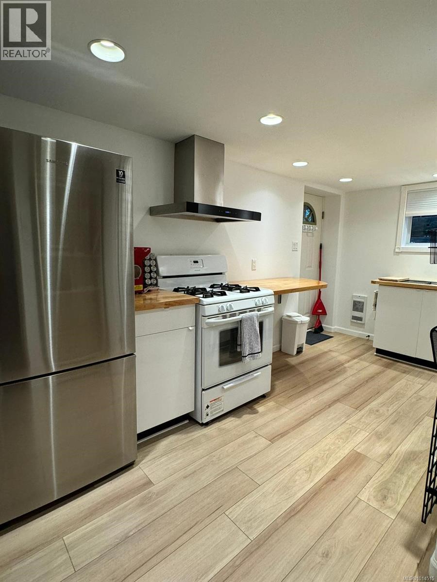 156 Joseph St, Victoria, British Columbia  V8S 3H5 - Photo 28 - 1014515