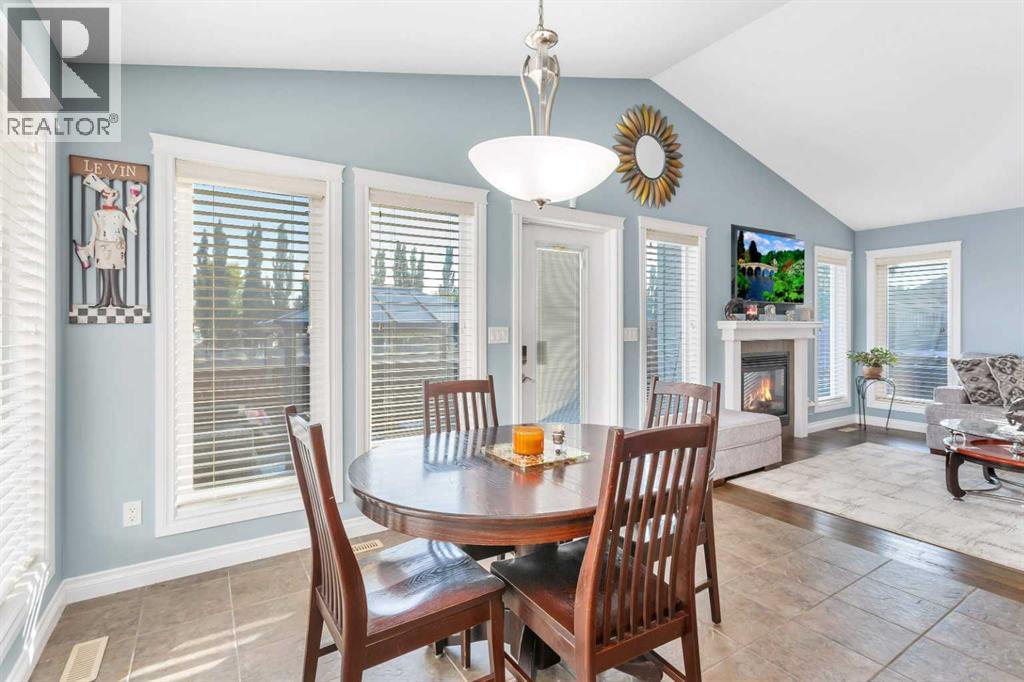 5 Heritage Drive, Penhold, Alberta  T0M 1R0 - Photo 15 - A2256992