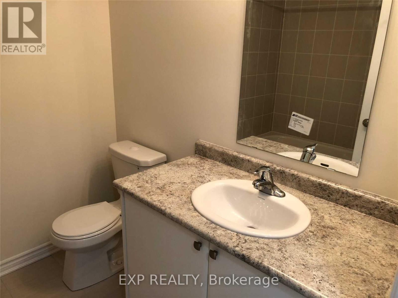 31 Walter Proctor Road, East Gwillimbury, Ontario  L9N 0P1 - Photo 13 - N12482534