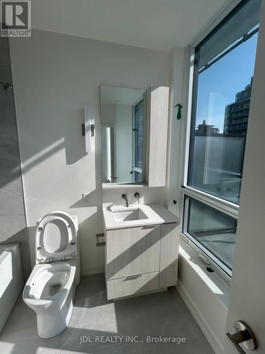 618 - 110 Broadway Avenue, Toronto, Ontario  M4P 1V7 - Photo 13 - C12479849