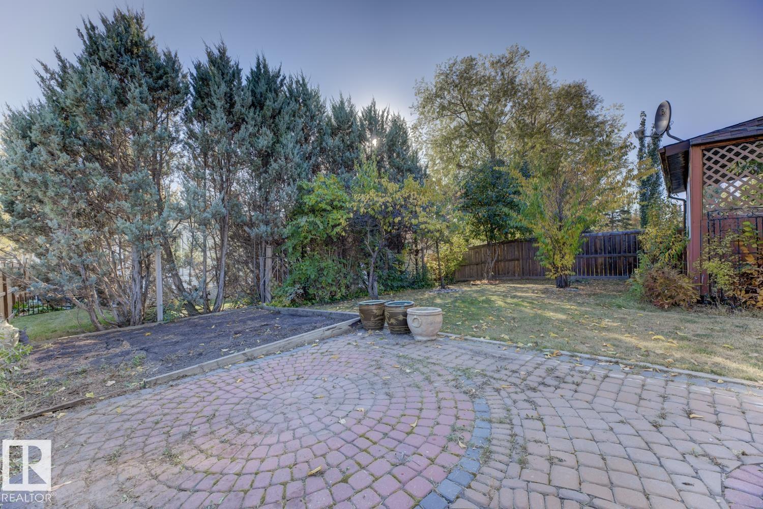 11105 20 Av Nw, Edmonton, Alberta  T5J 4S6 - Photo 37 - E4461780