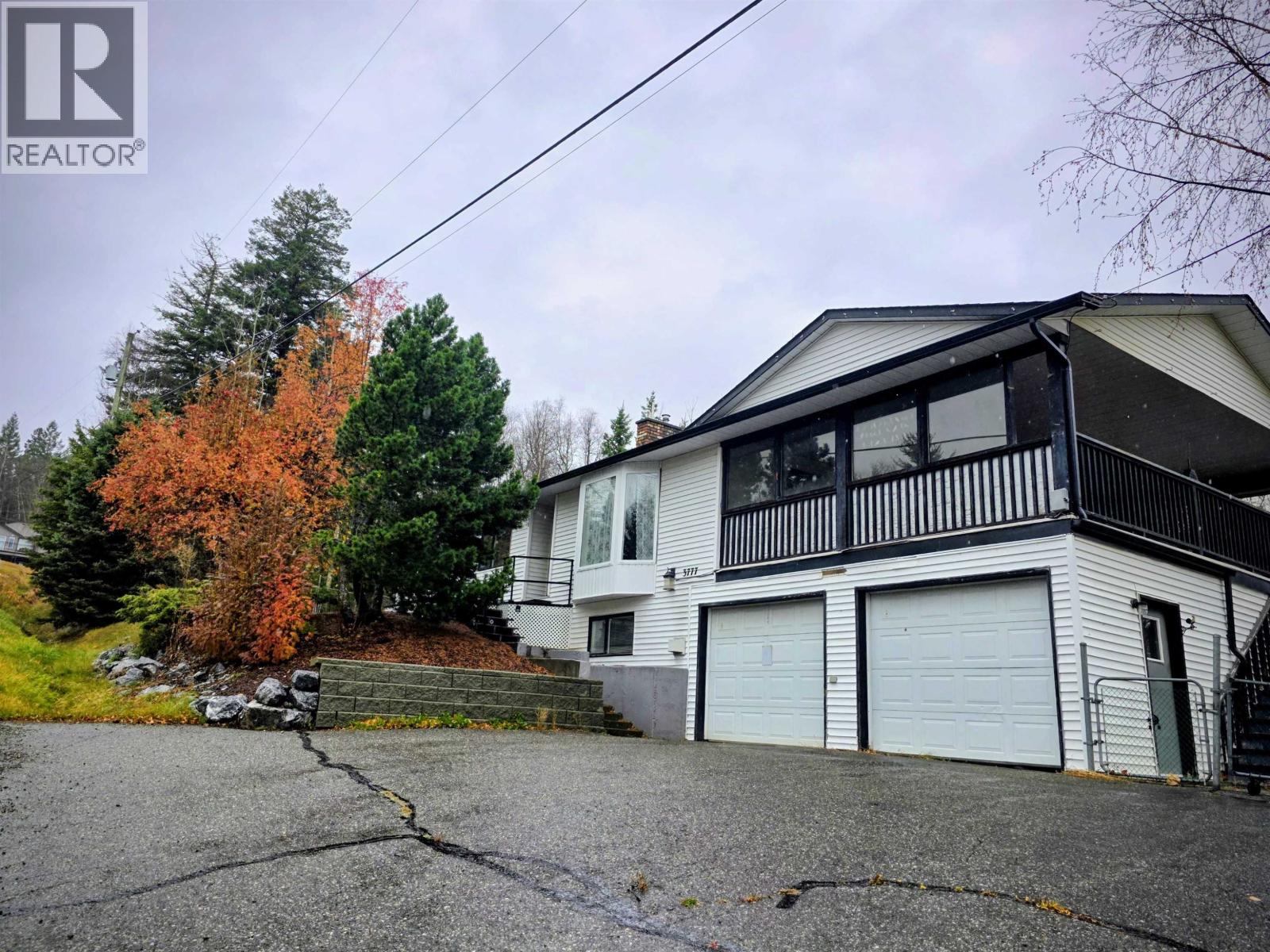 3777 HILLCREST ROAD, Prince George, British Columbia