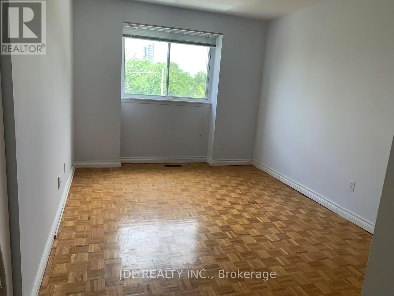 135 Corinthian Blvd Boulevard, Toronto, Ontario  M1W 1H9 - Photo 11 - E12408324