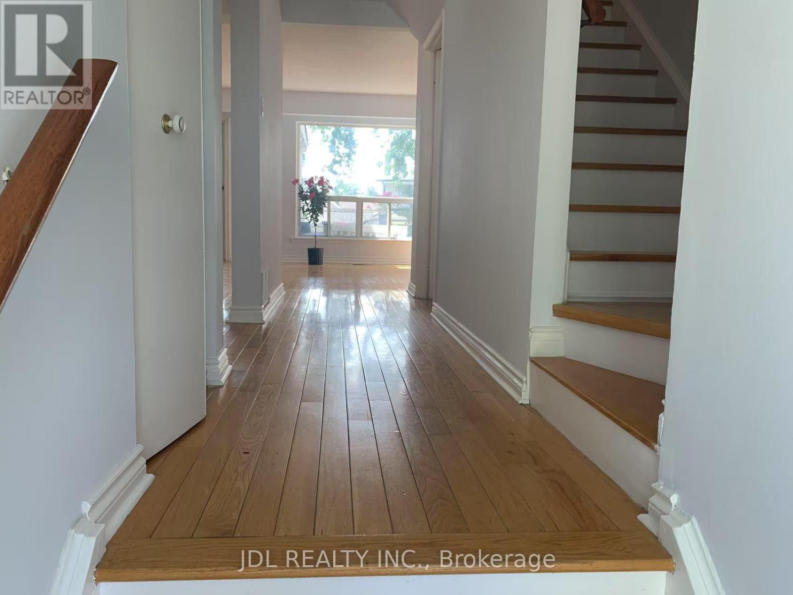 135 Corinthian Blvd Boulevard, Toronto, Ontario  M1W 1H9 - Photo 14 - E12408324