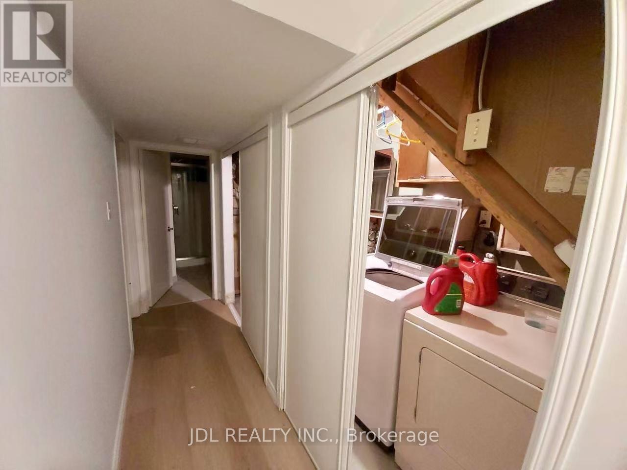 135 Corinthian Blvd Boulevard, Toronto, Ontario  M1W 1H9 - Photo 6 - E12408324