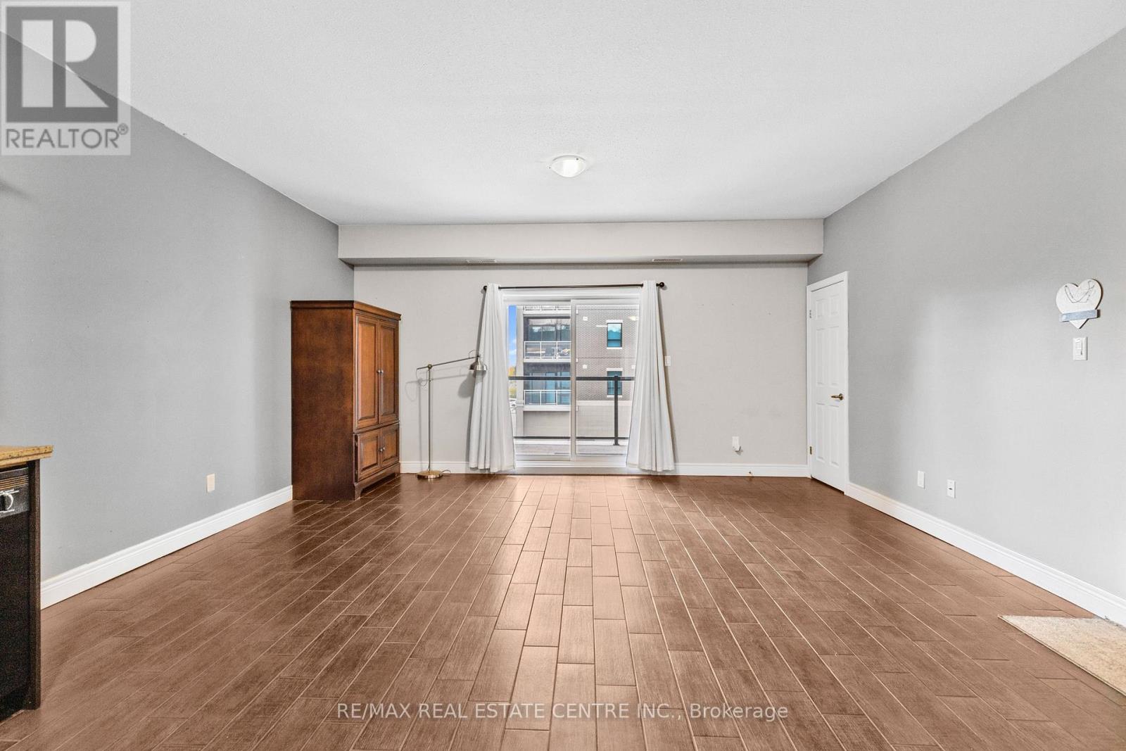 140 King Street West Street, Hamilton, Ontario  L8G 1J2 - Photo 17 - X12406714