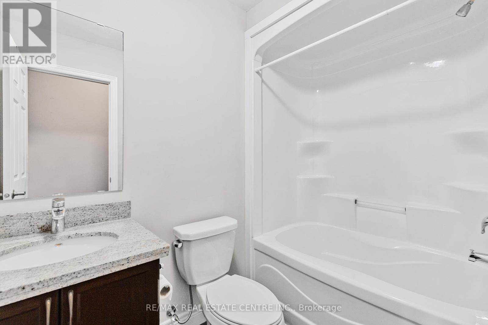 140 King Street West Street, Hamilton, Ontario  L8G 1J2 - Photo 19 - X12406714