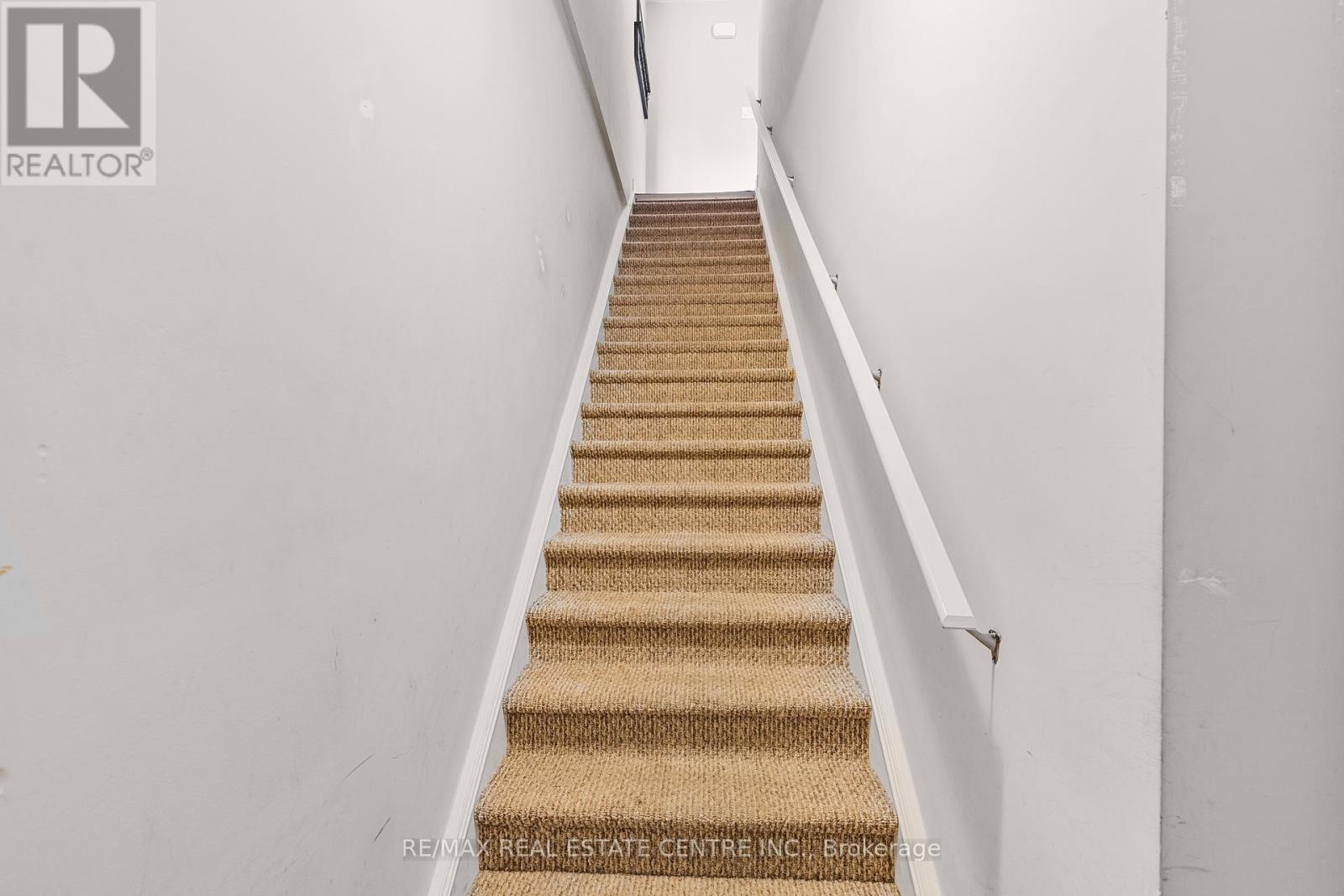 140 King Street West Street, Hamilton, Ontario  L8G 1J2 - Photo 6 - X12406714
