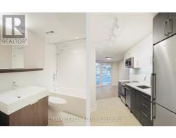 1010 - 2525 BATHURST STREET