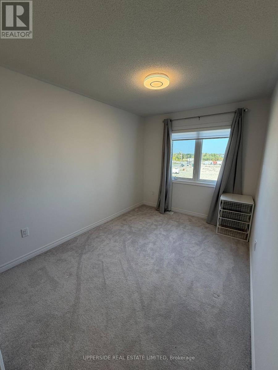 87 Milady Crescent, Barrie, Ontario  L9J 0X2 - Photo 13 - S12482542
