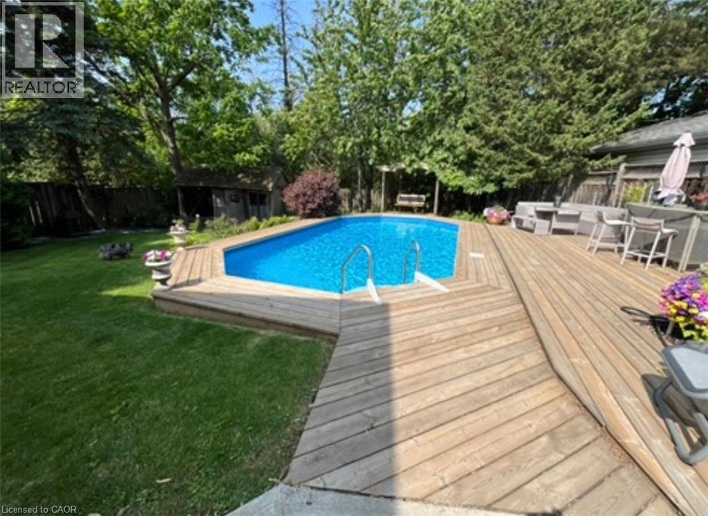 5119 Cherryhill Crescent, Burlington, Ontario  L7L 4B8 - Photo 3 - 40782219