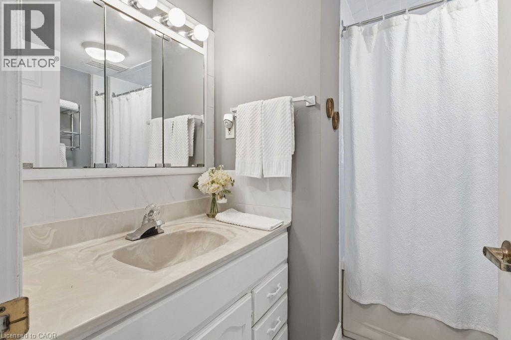 5119 Cherryhill Crescent, Burlington, Ontario  L7L 4B8 - Photo 37 - 40782219