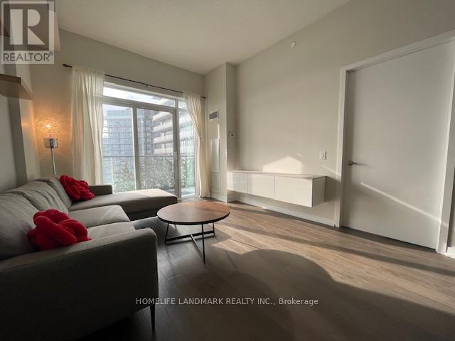 1608 - 2560 Eglinton Avenue W, Mississauga, Ontario  L5M 0Y3 - Photo 4 - W12482544