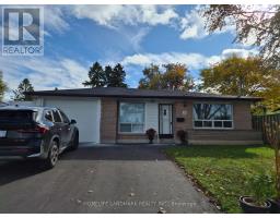 15 NYMARK AVENUE, Toronto, Ontario