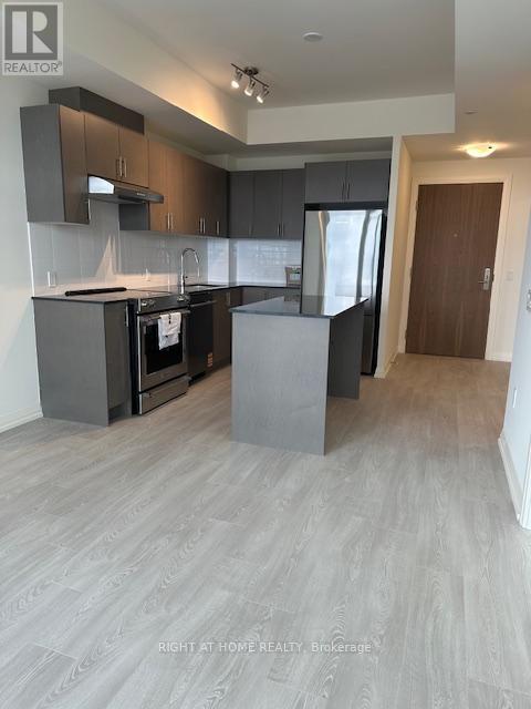 #906 - 27 Korda Gate, Vaughan, Ontario  L4K 2M9 - Photo 7 - N12482561