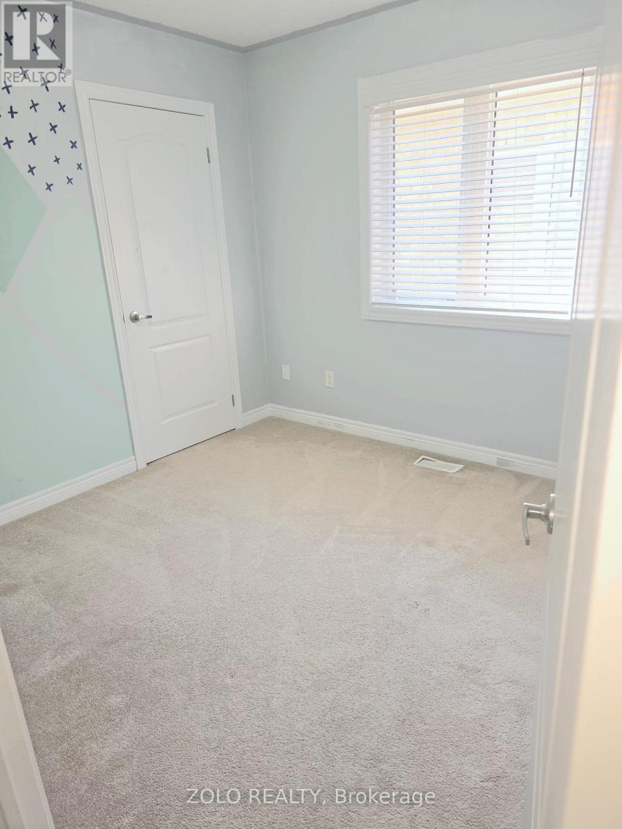 43 Yardley Crescent N, Brampton, Ontario  L6X 5L7 - Photo 15 - W12482562