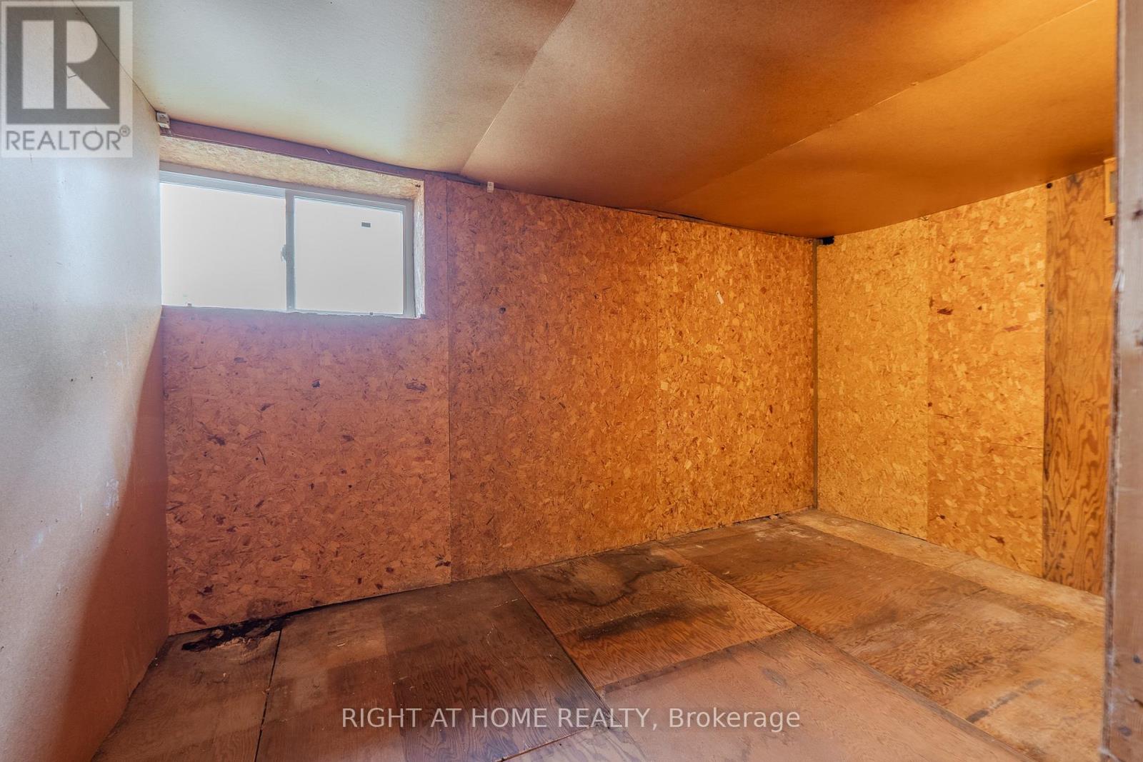 169 Princess Street E, North Bay, Ontario  P1B 1P8 - Photo 19 - X12482556