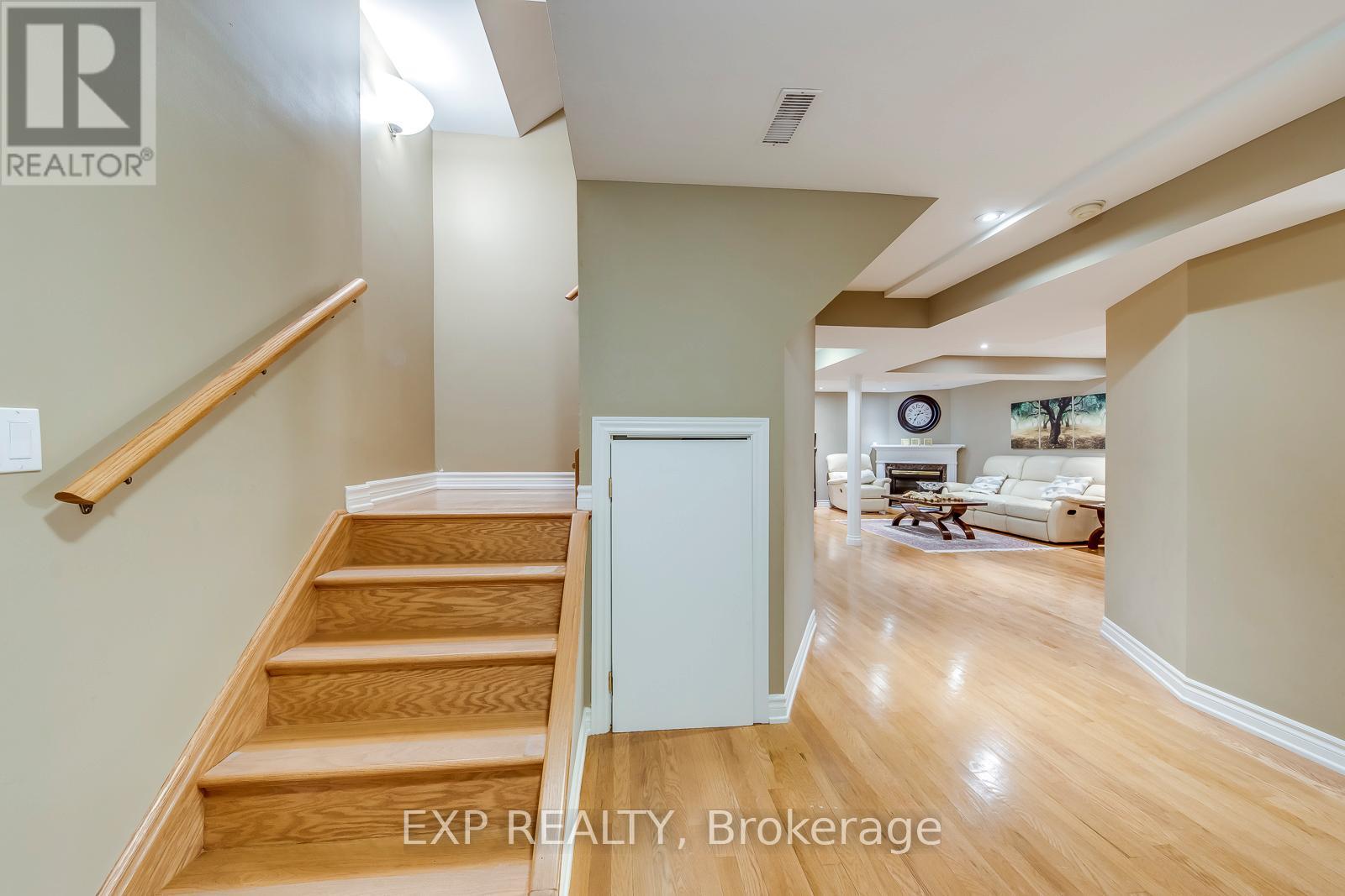 6657 Meteor Court, Mississauga, Ontario  L5N 7H9 - Photo 25 - W12482568