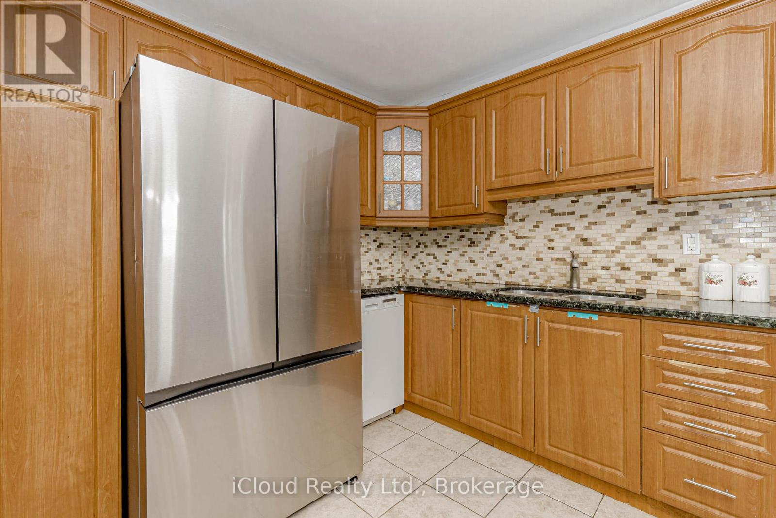 502 - 3577 Derry Road E, Mississauga, Ontario  L4T 1B3 - Photo 20 - W12482575