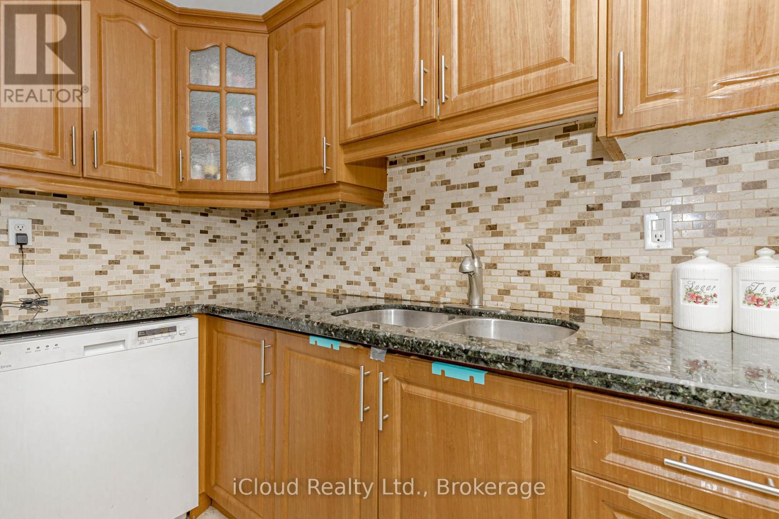 502 - 3577 Derry Road E, Mississauga, Ontario  L4T 1B3 - Photo 23 - W12482575