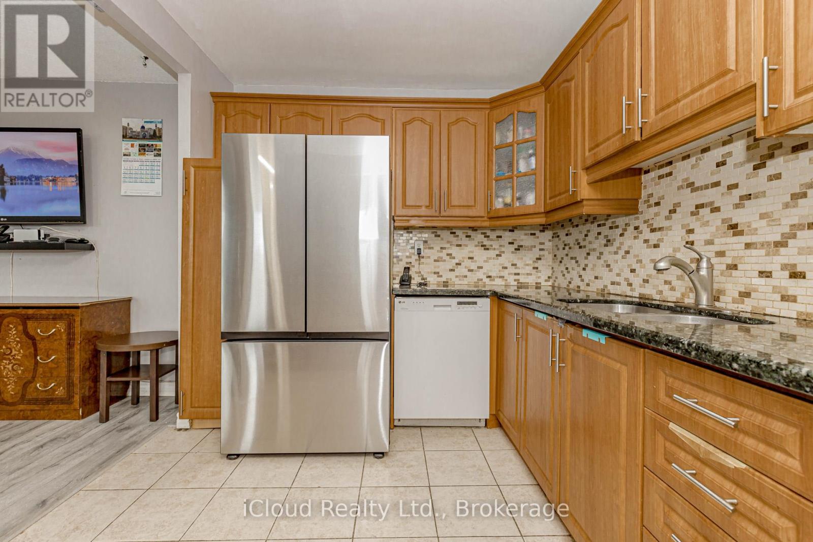 502 - 3577 Derry Road E, Mississauga, Ontario  L4T 1B3 - Photo 28 - W12482575