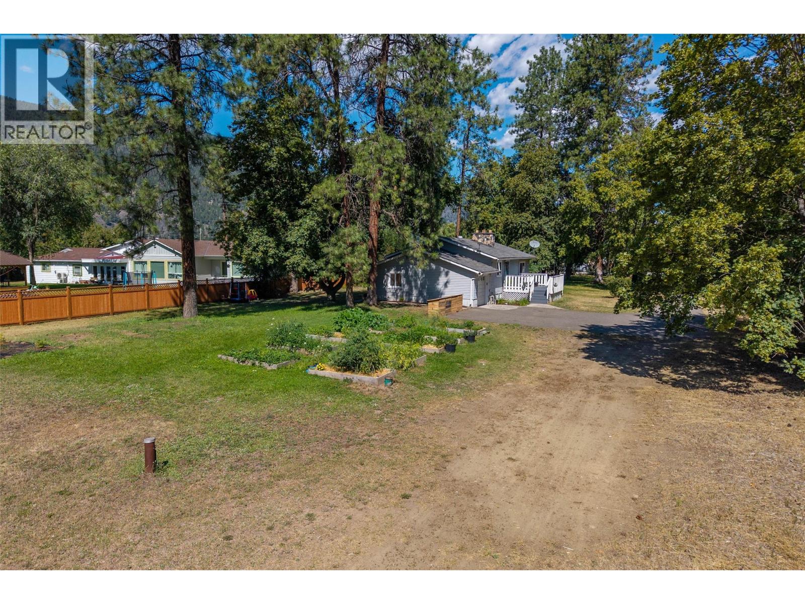 268 Mclure Ferry Road, Mclure, British Columbia  V0E 1E0 - Photo 2 - 10363733