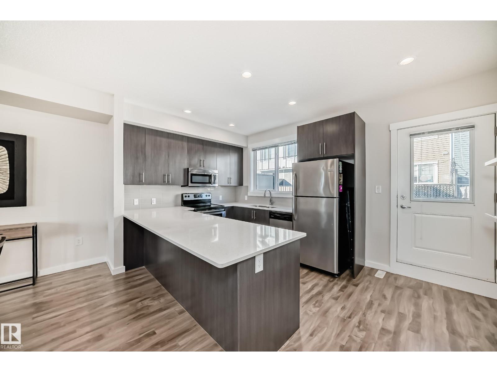 #60 903 Crystallina Nera Wy Nw, Edmonton, Alberta  T5Z 0N6 - Photo 2 - E4463564